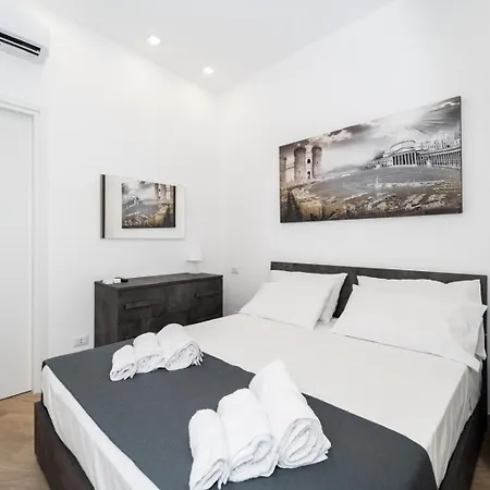 La Casa Di Nonna شقة نابولي